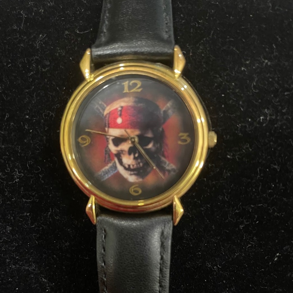 Disney Limited edition Pirates of the Caribbean watch. Vintage, leather band.